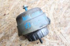 Подушка двигателя. Audi A6 allroad quattro, 4FH Audi S6, 4F2, 4F5 Audi A6, 4F2, 4F2/C6, 4F5, 4F5/C6 Двигатели: ASB, AUK, BNG, BPP, BSG, BAT, BBJ, BDW...