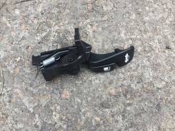 Ручка открывания багажника. Toyota: Vista, Premio, Carina, Corona, Allion, Vista Ardeo, Camry, Prius Двигатели: 1AZFSE, 1ZZFE, 3SFE, 3SFSE, 1NZFE, 2ZR...