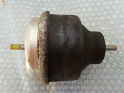 Подушка двигателя. Volkswagen Passat Audi A6, C5