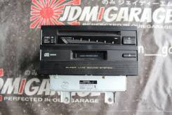 Магнитола. Toyota Crown Majesta, UZS171 Двигатель 1UZFE