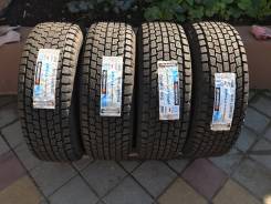 Hankook DynaPro i*cept RW08. Зимние, без шипов, 2017 год, без износа, 4 шт