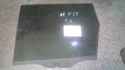 Стекло боковое. Honda Jazz Honda Fit, GD3, GD4, GD1, GD2 Двигатели: L12A1, L12A3, L12A4, L13A1, L13A5, L13A6, L13A, L15A