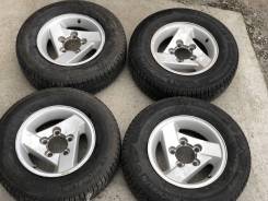 Калёса на 15 5*139,70. Suzuki Jimny. 215/70R15 зима 14 год. 5.5x15" 5x139.70 ET5 ЦО 110,0 мм.