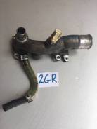 Фланец системы охлаждения. Toyota: Mark X Zio, Estima, Vanguard, Tarago, Vellfire, Alphard, Sienna, Mark X, RAV4, Camry, Previa, Avalon, Harrier, Blad...