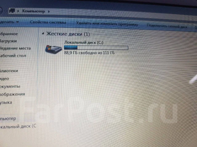 Asus ZenBook UX21E. 11.6", 1,8����, ��� 4 ��, ���� 128���, WiFi: 1, Bluetooth: 1, ����������� �� 3��. ����