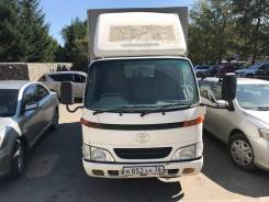 Toyota Dyna. Фургон , 4 613 куб. см., 2 000 кг.