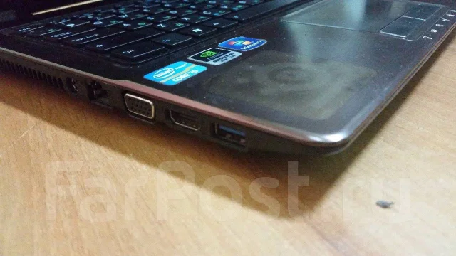 Asus. 15.6", 2,8����, ��� 8 ��, ���� 750���, WiFi: 1, Bluetooth: 1, ����������� �� 3��. ����