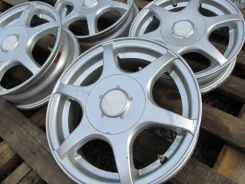 Weds Zapper. 4.5x14", 4x100, 4x110, 4x114.3, ET45 ����