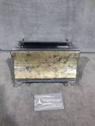 Пепельница. Mercedes-Benz E-Class, S210, W210 Двигатели: M104, M111E20, M111E23, M112E24, M112E26, M112E28, M112E32, M113E43, M113E55, M119, M111E20EV...