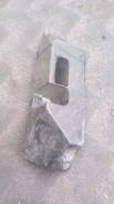 Подставка под ногу. Mazda Familia, BJ3P, BJ5P, BJ5W, BJ8W, BJEP, BJFP, BJFW