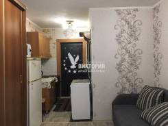 Гостинка, улица Кирова 62. Вторая речка, агентство, 18 кв. м. Комната