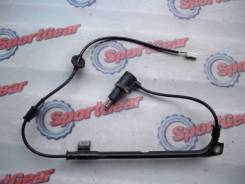 Датчик abs. Subaru Forester, SG5, SG9, SG9L Двигатели: EJ202, EJ203, EJ205, EJ255