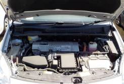 Двигатель в сборе. Toyota Prius, ZVW30