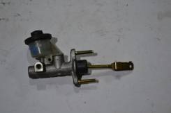 Цилиндр сцепления главный. Toyota Celica, AT200, ST202, ST202C, ST203, ST204, ST205 Toyota Curren, ST206, ST207, ST208 Toyota Carina ED, ST200, ST201...