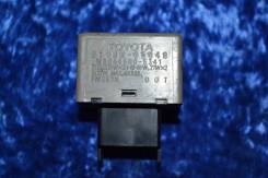 Реле поворота. Toyota: Regius Ace, Windom, Corona, Platz, Lite Ace, Aristo, Ipsum, Avensis, Corolla, Yaris Verso, Altezza, Echo Verso, Mark II Wagon B...