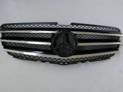 Решетка радиатора. Mercedes-Benz R-Class, W251 Двигатели: M113E50, M156E63, M272E30, M272E35, M273E55, M276DE30LA, M276DE35, OM642