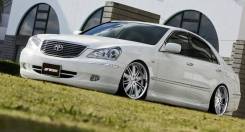 Work Varianza F2S. 8.0x18", 5x114.30, ET45, ЦО 73,3 мм.