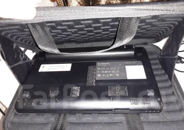 Lenovo IdeaPad. 10.1", ��� 2048 ��, ���� 320��� ����