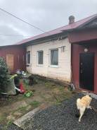 Продам дом в Ливадии. Улица Советская (п. Ливадия) 1, р-н Ливадия, площадь дома 106 кв. м., централизованный водопровод, электричество 15 кВт, отоплен...