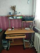 Столы компьютерные.