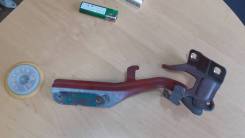 Крепление капота. Nissan Juke, F15, F15E, NF15, SUV, YF15 Двигатели: HR15DE, HR16DE, K9K, MR16DDT