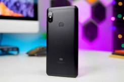 Xiaomi Redmi Note 5. Новый, 32 Гб