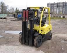 Hyster. Продажа вилочного погрузчика H2.0FT 2011 года, 2 000 кг., Дизельный