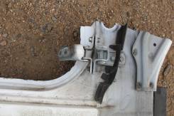 Петля шарнир передней правой двери Toyota Altezza GITA JCE10W. Lexus: HS250h, IS200, NX200t, ES300h, CT200h, RX450h, ES250, IS300, RX270, ES200, GS250...