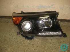 Фара. Toyota Land Cruiser, GRJ200, GRJ76K, GRJ79K, J200, URJ200, URJ202, URJ202W, UZJ200, UZJ200W, VDJ200 Двигатели: 1GRFE, 1URFE, 1VDFTV, 3URFE. Под...