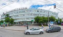 Сдам офисные помещения. 57 кв. м., улица Ленинградская 28, р-н Центральный. Дом снаружи