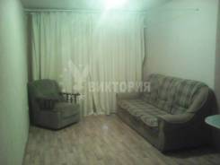 Гостинка, улица Новожилова 3а. Борисенко, агентство, 20 кв. м. Комната