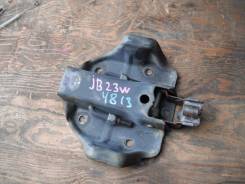 Крепление запасного колеса. Suzuki Jimny, JA11C, JA11V, JA71C, JA71V, JB23W Двигатель K6A