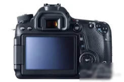 Canon EOS 70D Body ����