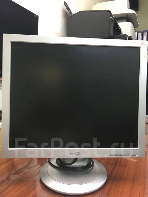 Xerox. 17" ����