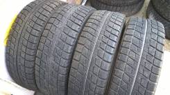 Bridgestone Blizzak Revo2. Всесезонные, 2012 год, 10 %, 4 шт
