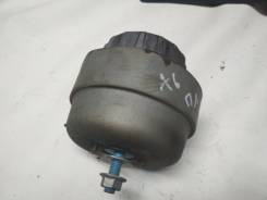 Подушка двигателя. Audi A6 allroad quattro, 4FH Audi S6, 4F2 Audi A6, 4F2, 4F2/C6 Двигатели: ASB, AUK, BNG, BPP, BSG, BAT, BBJ, BDW, BDX, BKH, BLB, BM...