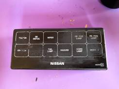 Крышка блока предохранителей. Nissan Maxima, A32 Nissan Cefiro, A32 Nissan Fuga, A32