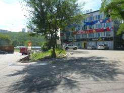 Торговая площадь Снеговая 71. 60 кв. м., улица Снеговая 71, р-н Снеговая. Дом снаружи