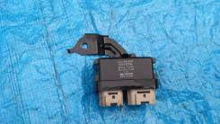 Блок abs. Toyota: Corona, Lite Ace, Windom, Crown, Scepter, Sprinter Trueno, Corolla, Vista, Carina, Sprinter, Caldina, Sprinter Carib, Hilux Surf, Su...