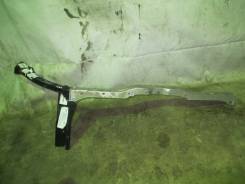 Рамка радиатора. Toyota Avensis, ADT251, AZT250, AZT250L, AZT250W, AZT251, AZT251L, AZT251W, AZT255, AZT255W, CDT250, ZZT251, ZZT251L Двигатели: 1AZFE...
