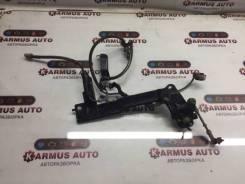 Датчик высоты дорожного просвета Lexus LS460, LS460L, LS600h, LS600hL, левый передний