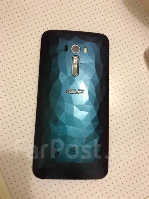Asus ZenFone Selfie. �/�, ������, 4G LTE ����