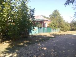 Дом, Краснодарский край, ст. Северская. Улица Максима Горького 15, р-н Северский, площадь дома 108 кв. м., централизованный водопровод, электричество...