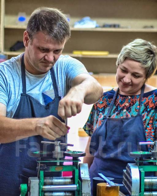 Где обучиться ювелирному делу. Математика в профессии ювелира. Курсы ювелиров. Ювелир учеба. Колледж ювелирного дела.