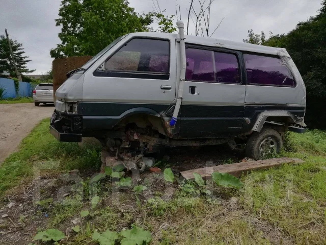 Nissan Vanette Largo. VUGJNC, QD32ETI ����