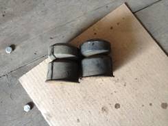 Отбойник моста. Toyota: Lite Ace, Town Ace, Master Ace Surf, Model-F, Van Двигатели: 2C, 2CT, 3CT, 3Y, 3YC, 3YEU, 4YEC, 5K, 2YU, 2Y, 2YC