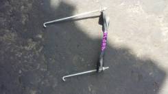 Крепление аккумулятора. Subaru Impreza WRX STI, GRB, GRF, GVB Subaru Impreza, GH, GH2, GH3, GH6, GH7, GH8, GRB, GRF, GVB Двигатели: EJ20, EJ207, EJ25...
