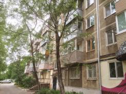 Сдаётся нежилое помещение. 65 кв. м., улица Кирова 70, р-н Автобаза. Дом снаружи