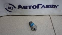 Датчик давления фреона. Ford Laser, BHA3PF, BHA5PF, BHA5SF, BHA6RF, BHA7PF, BHA7RF, BHA8PF, BHA8SF, BHALPF, BHALSF, BJ3PF, BJ5PF, BJ5WF, BJ8WF, BJEPF...