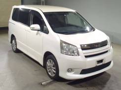 Toyota Noah. ZRR75W, 3ZRFAE